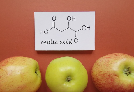 malic acid.png